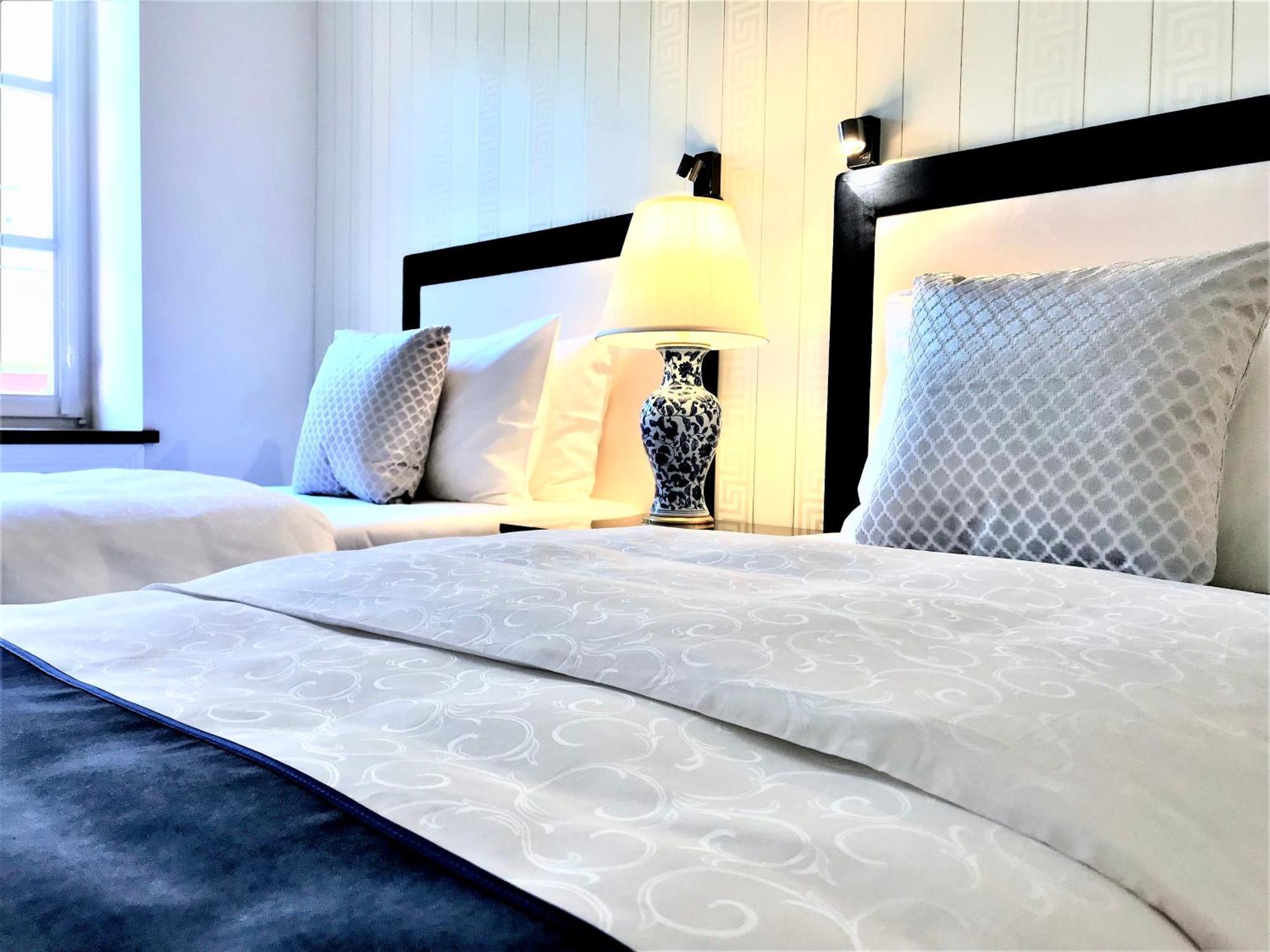 Mondrian Luxury Suites & Apartments Market Square I Warschau Zimmer foto