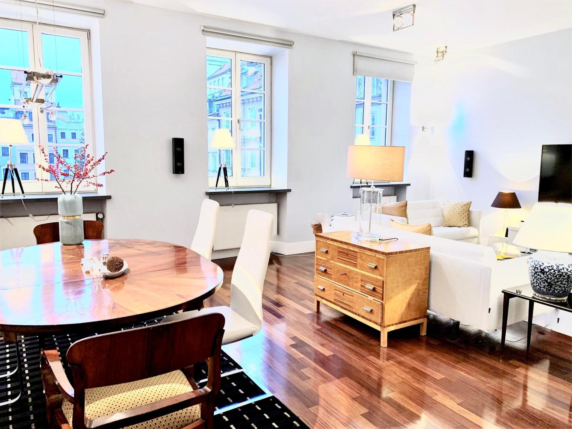 Mondrian Luxury Suites & Apartments Market Square I Warschau Zimmer foto