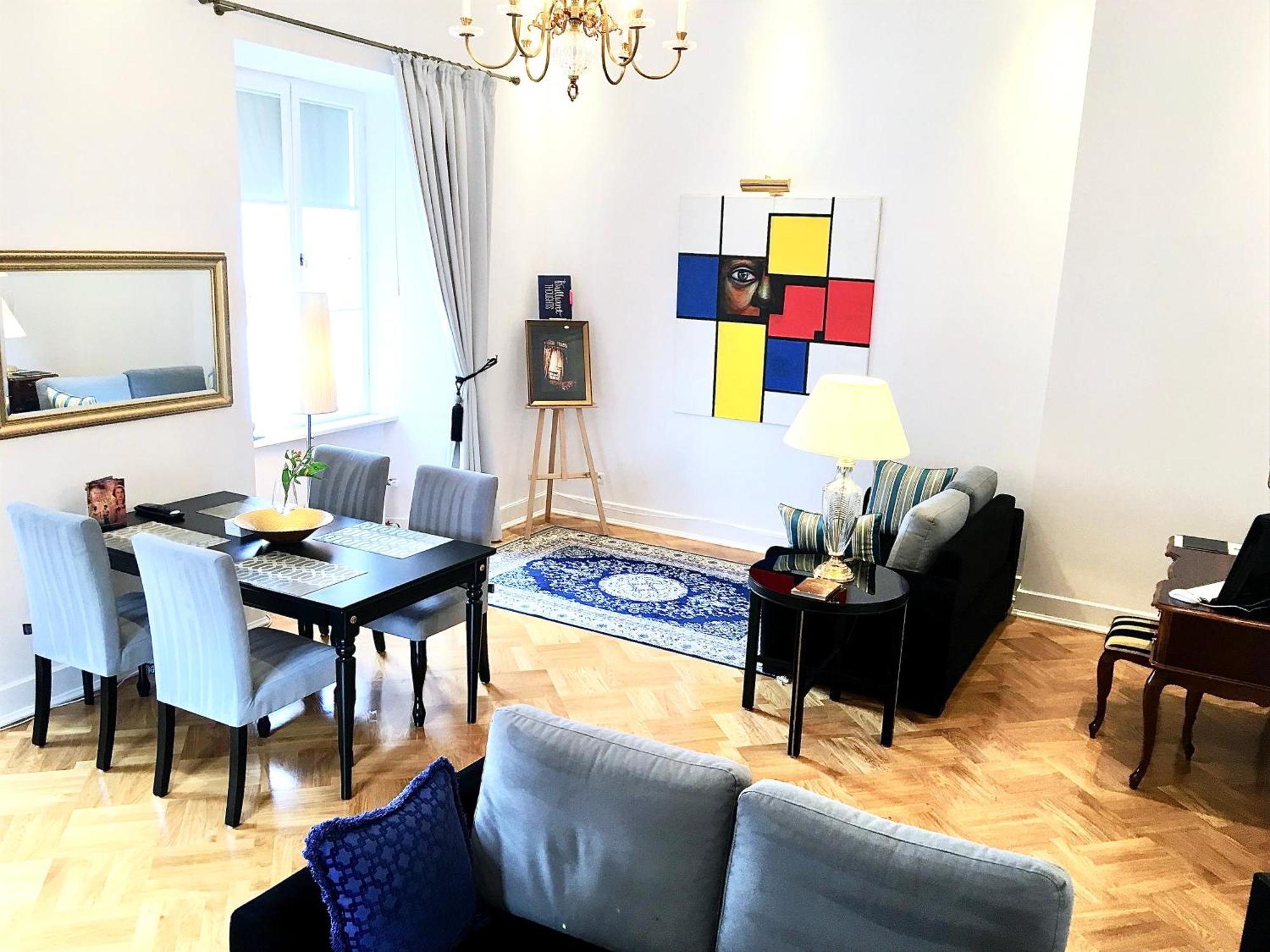 Mondrian Luxury Suites & Apartments Market Square I Warschau Zimmer foto