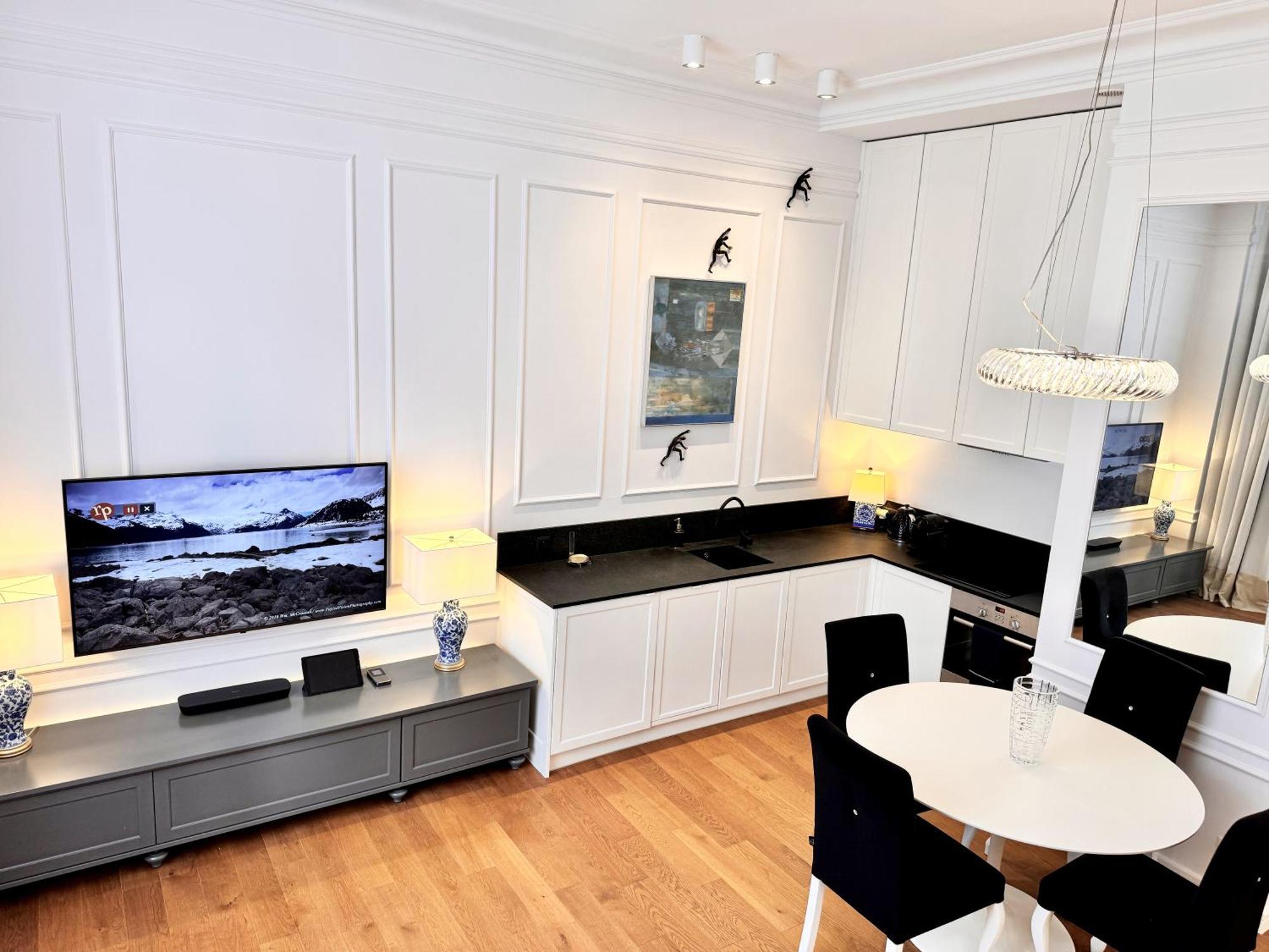 Mondrian Luxury Suites & Apartments Market Square I Warschau Zimmer foto